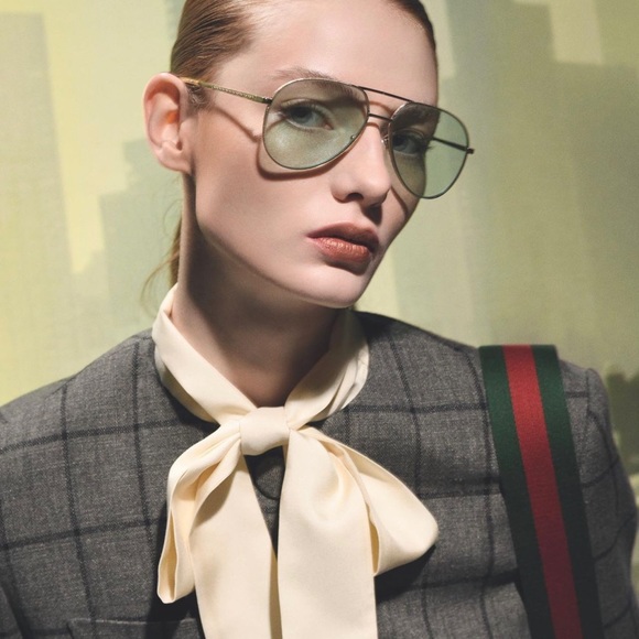 GUCCI UNISEX SILVER FRAME AVIATOR GLASSES - Picture 4 of 4